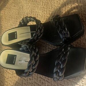 Platform sandals